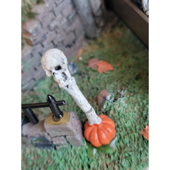 Lemax hillside mausoleum spooky town Halloween animated village - Picture 5 of 11